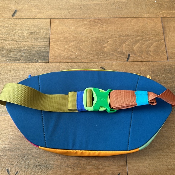 🤍SOLD🤍 NWOT - Cotopaxi Fanny Pack - Picture 3 of 5